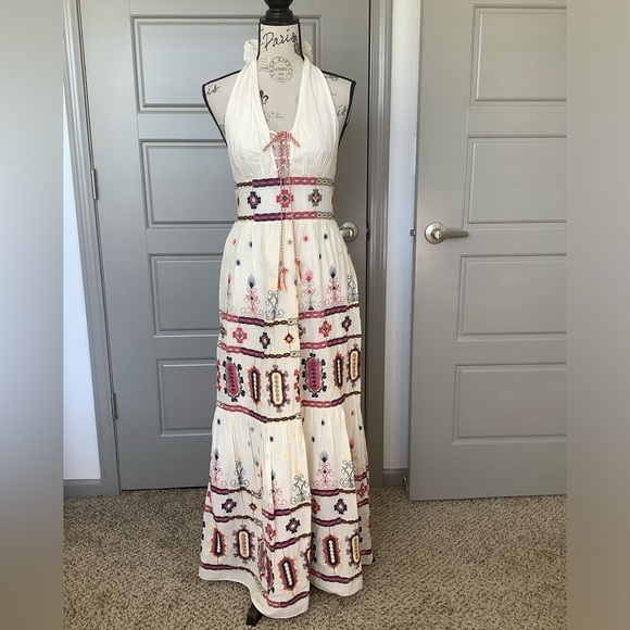 🏜️ Embroidered Chelsea & Violet Dress 🏜️ - Picture 1 of 14